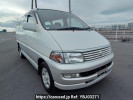 Toyota Regius Wagon RCH41W