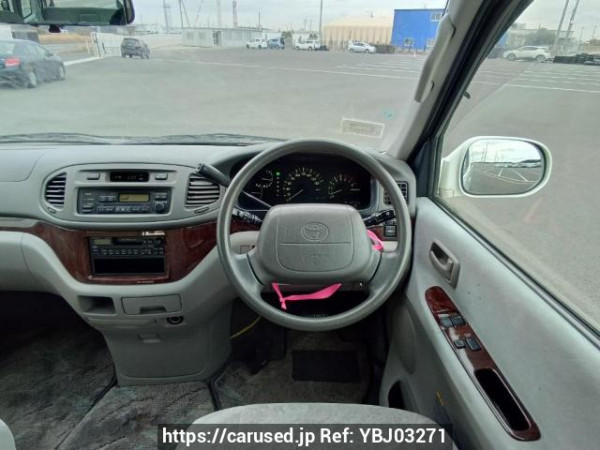 Used 1998 AT toyota regius-wagon RCH41W Image[18]