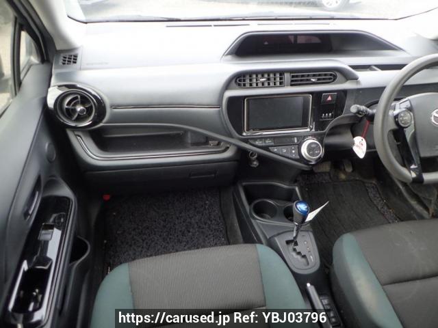 Buy Used 2016 Toyota Aqua NHP10 (YBJ03796) - Carused.jp