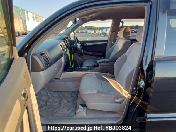 Used 2004 AT toyota hilux-surf RZN215W Image[14]