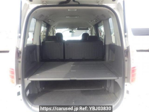 Used 2007 AT toyota noah ZRR70G Image[8]