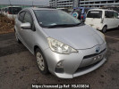 Toyota Aqua NHP10