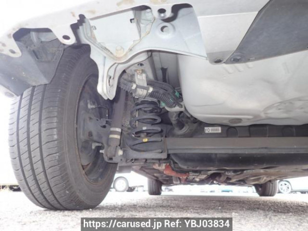 Used 2013 AT toyota aqua NHP10 Image[26]