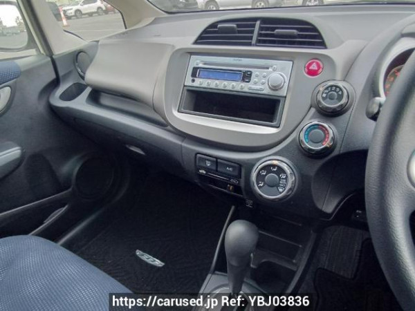 Used 2011 AT honda fit GE6 Image[24]