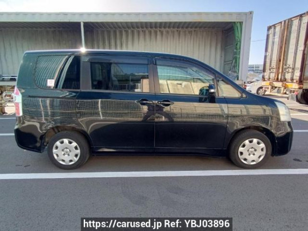 Used 2009 AT toyota noah ZRR70G Image[7]