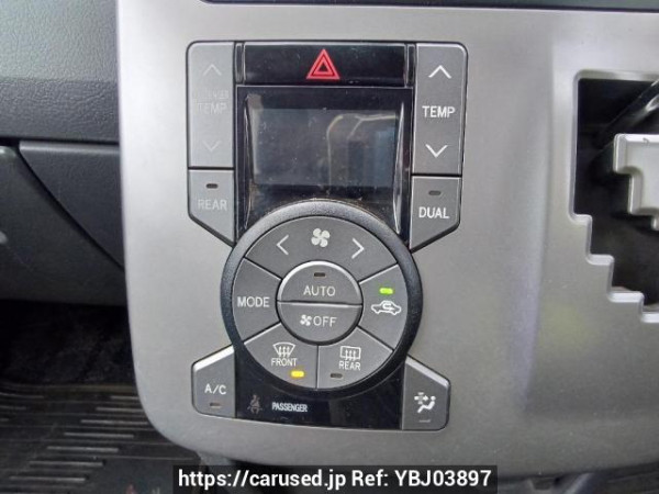 Used 2009 AT toyota noah ZRR70W Image[25]