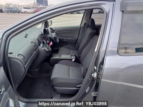 Used 2004 AT toyota wish ZNE14G Image[13]