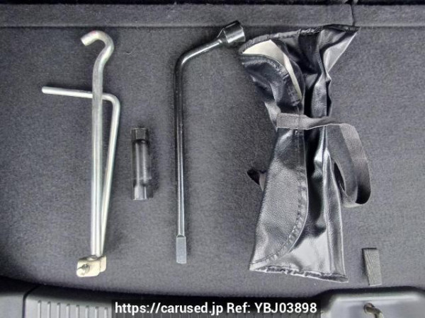 Used 2004 AT toyota wish ZNE14G Image[43]