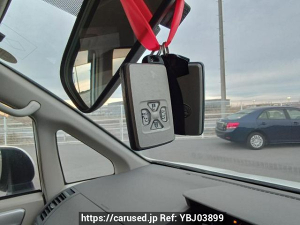 Used 2009 AT toyota noah ZRR70W Image[27]