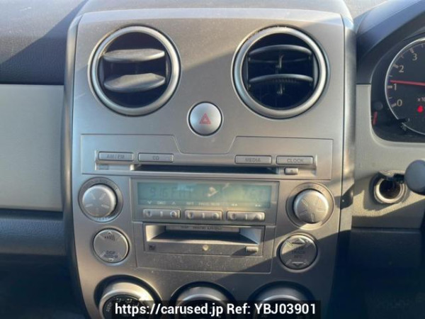 Used 2005 AT mazda verisa DC5W Image[21]