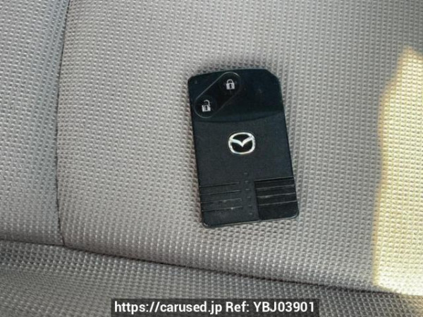 Used 2005 AT mazda verisa DC5W Image[38]