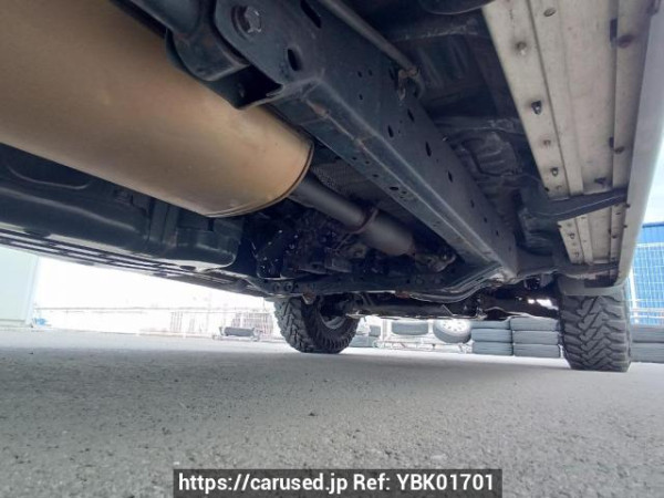 Used 2005 AT toyota hilux-surf TRN215W Image[35]