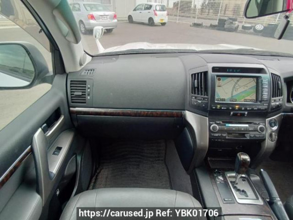 Used 2008 AT toyota land-cruiser UZJ200W Image[19]