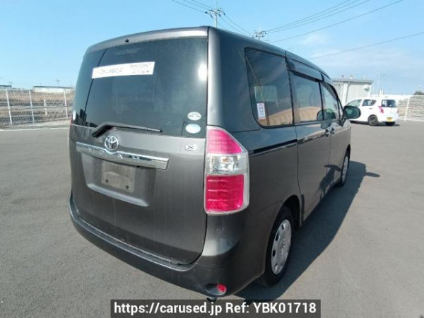 Used 2009 AT toyota noah ZRR70G Image[6]