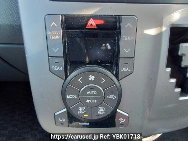 Used 2009 AT toyota noah ZRR70G Image[24]