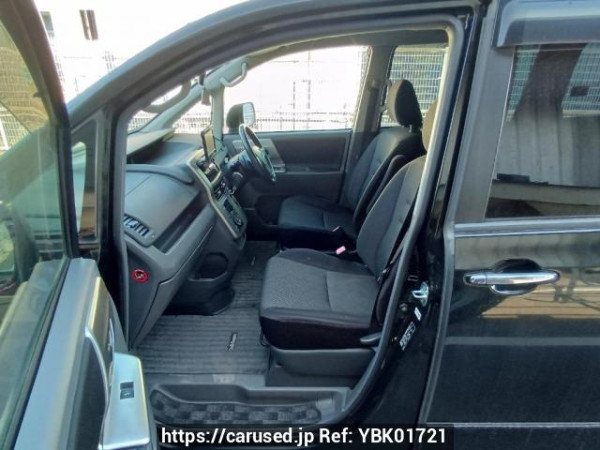 Used 2009 AT toyota noah ZRR70W Image[14]