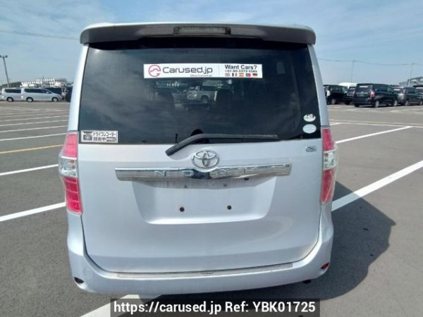 Used 2010 AT toyota noah ZRR70G Image[5]