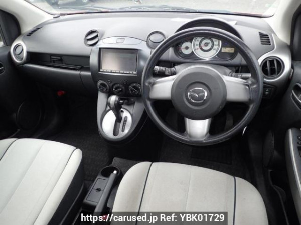 Used 2009 AT mazda demio DE3FS Image[14]