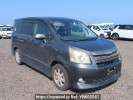 Toyota Noah ZRR70W