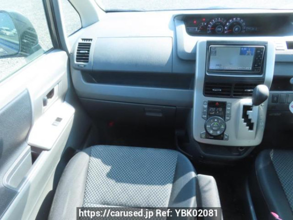 Used 2009 AT toyota noah ZRR70W Image[25]
