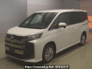 Toyota Noah ZWR95W