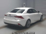 Used 2019 AT lexus is AVE30 Image[1]