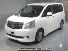 Toyota Noah ZRR70G