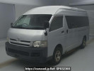 Toyota Hiace Commuter TRH228B