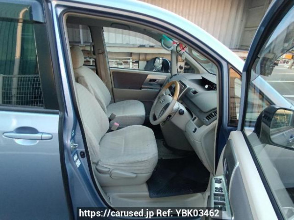 Used 2009 AT toyota noah ZRR75G Image[13]