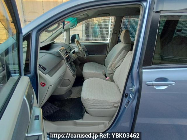 Used 2009 AT toyota noah ZRR75G Image[14]