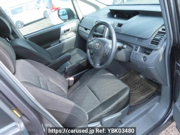 Used 2008 AT toyota noah ZRR70W Image[14]
