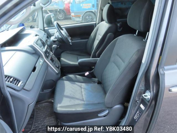 Used 2008 AT toyota noah ZRR70W Image[17]