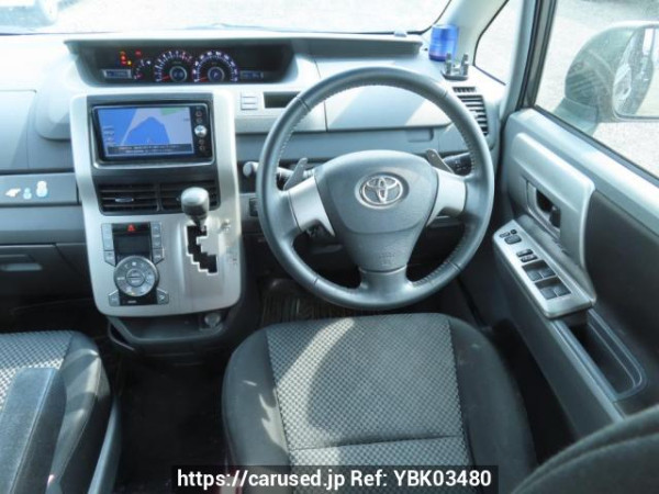 Used 2008 AT toyota noah ZRR70W Image[26]