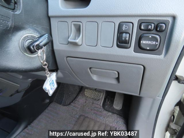 Used 2005 AT toyota noah AZR60G Image[33]