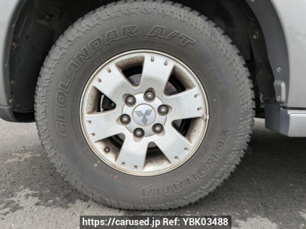 Used 2004 AT mitsubishi pajero V73W Image[27]