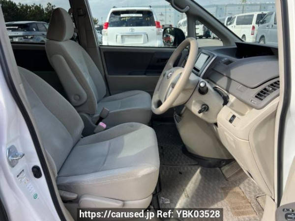 Used 2008 AT toyota noah ZRR70G Image[11]