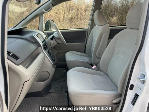 Used 2008 AT toyota noah ZRR70G Image[12]