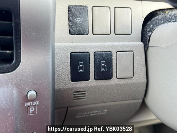 Used 2008 AT toyota noah ZRR70G Image[22]
