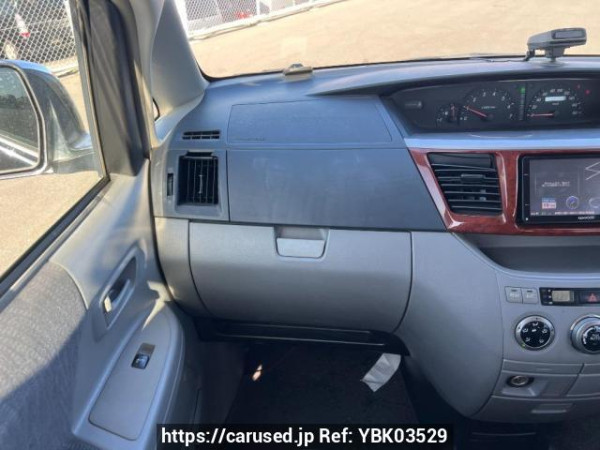 Used 2002 AT toyota noah AZR60G Image[17]
