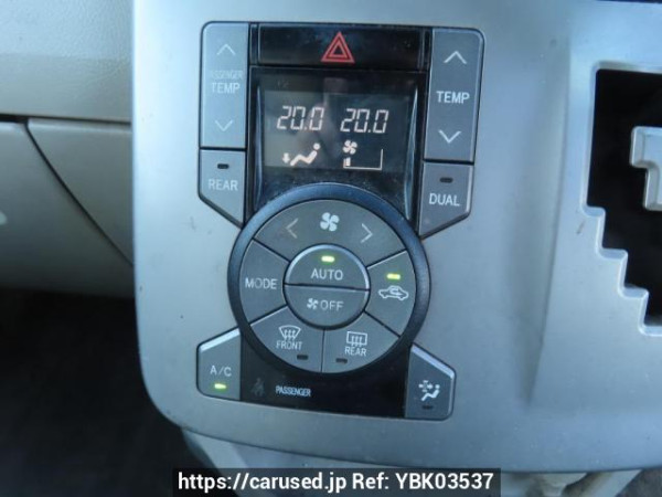 Used 2008 AT toyota noah ZRR75W Image[32]