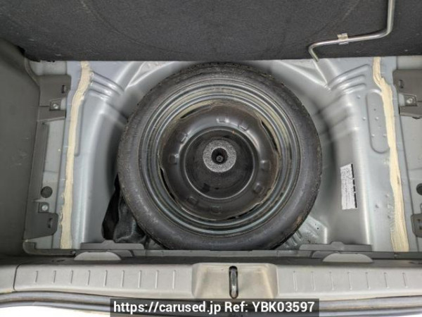 Used 2011 AT toyota vitz SCP90 Image[32]