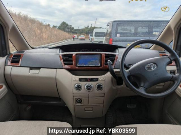 Used 2004 AT toyota noah AZR60G Image[16]