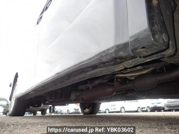 Used 2007 AT toyota noah ZRR75W Image[36]