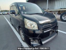 Toyota Noah ZRR70W