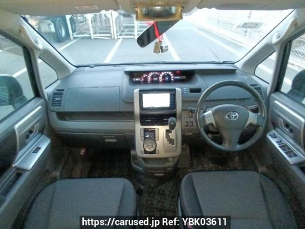 Used 2008 AT toyota noah ZRR70W Image[18]