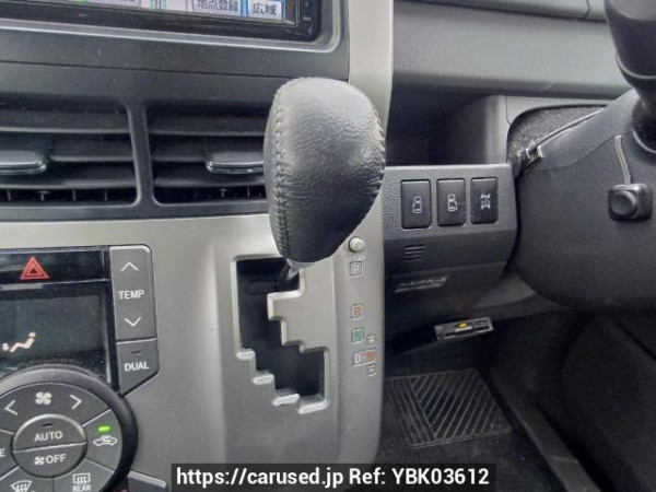 Used 2010 AT toyota noah ZRR75W Image[25]