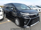Toyota Voxy ZWR80W
