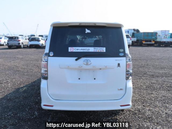Used 2008 AT toyota voxy ZRR70W Image[5]