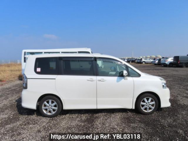 Used 2008 AT toyota voxy ZRR70W Image[7]