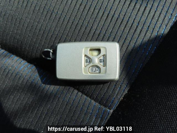 Used 2008 AT toyota voxy ZRR70W Image[32]